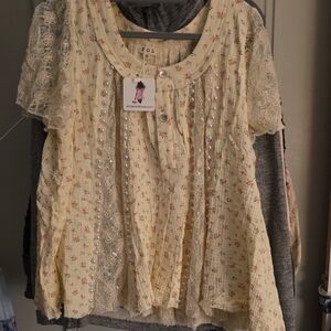 POL Cream Floral Lace And Pearl  Blouse